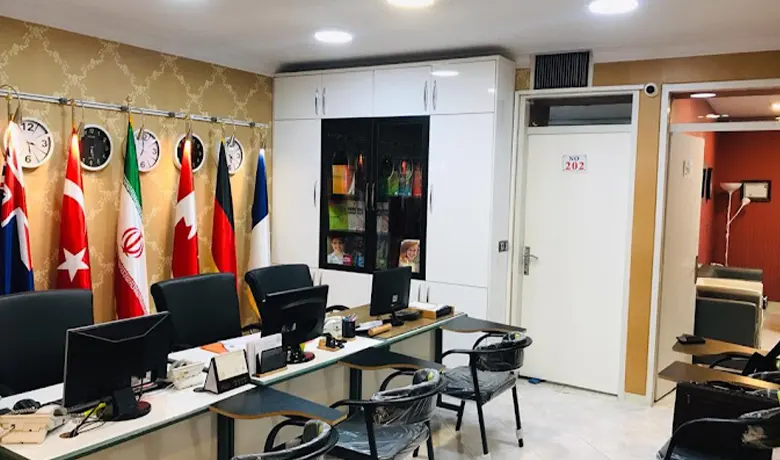 آموزشگاه زبان در غرب تهران