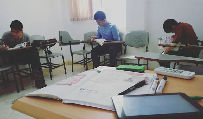 آموزشگاه زبان آلمانی بندرعباس 