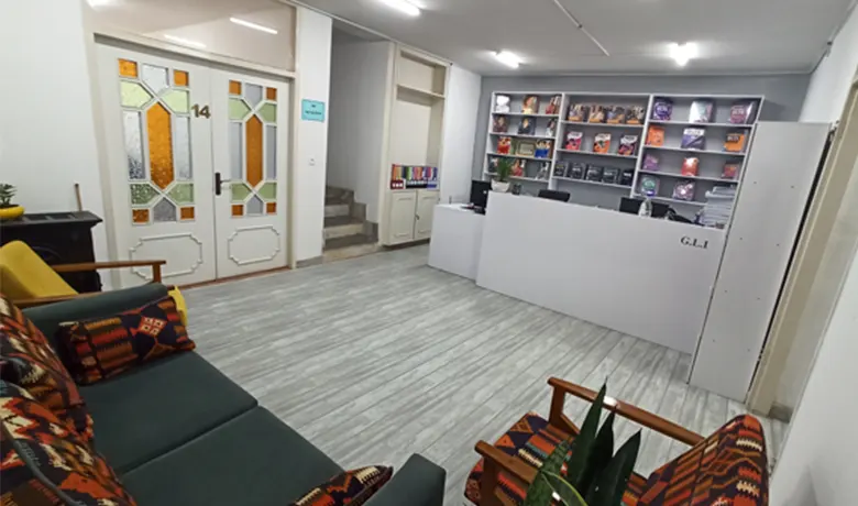 آموزشگاه زبان ایتالیایی اصفهان 