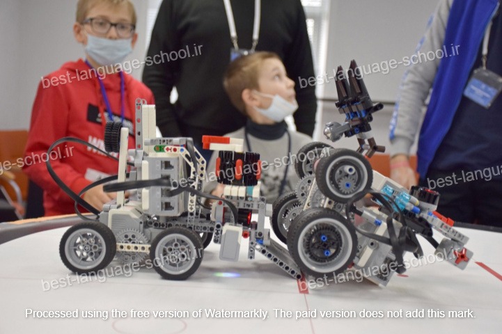 بهترین آموزشگاه های رباتیک گرگان