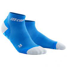 low-cut running socks