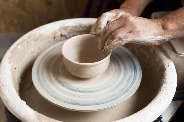 بهترین آموزشگاه های سفالگری در تبریز