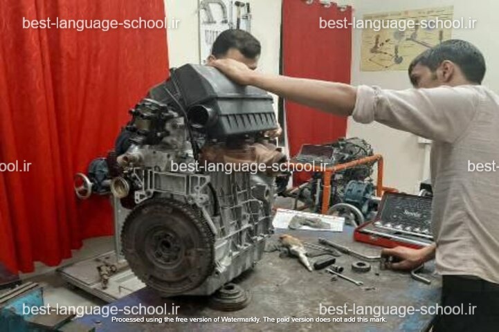 بهترین آموزشگاه های مکانیک خودرو تبریز