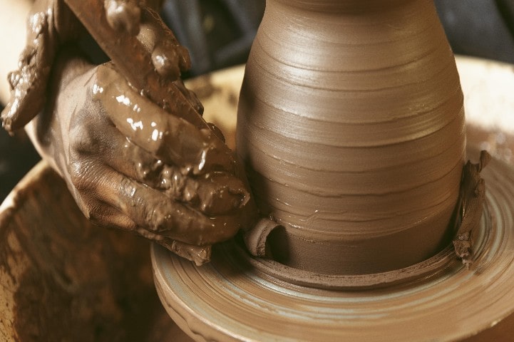 بهترین آموزشگاه های سفالگری در ساری