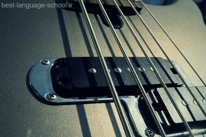 بهترین آموزشگاه های گیتار در قم