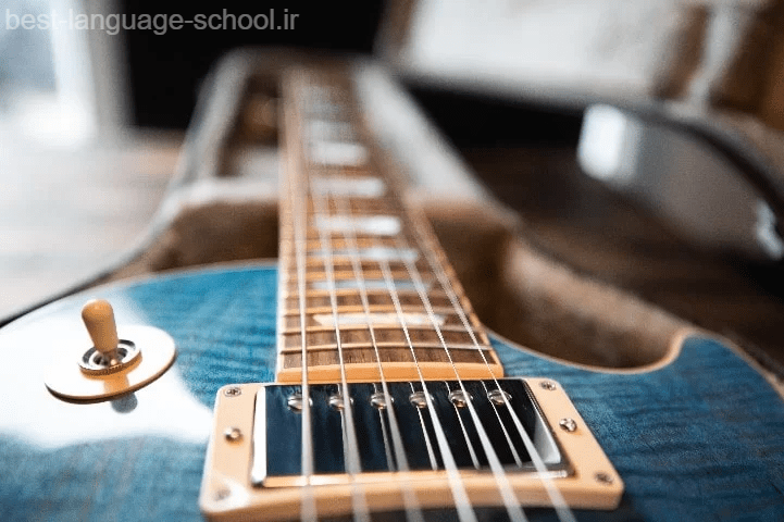 بهترین آموزشگاه های گیتار در سمنان