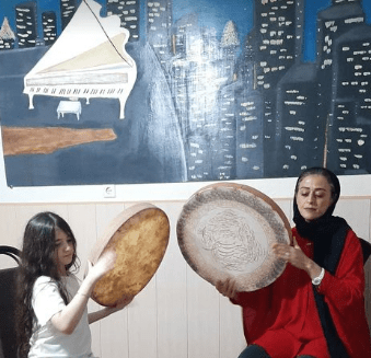 آموزشگاه آریا 