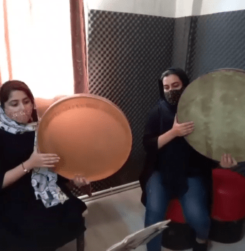 کلاس دف آموزشگاه ترنگ 