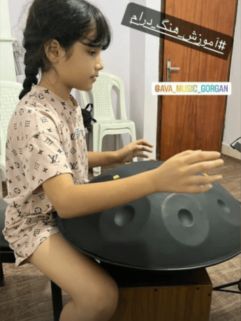 آموزشگاه آوا